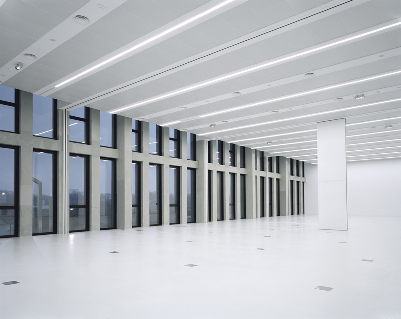 13-saclay_vuebfg_grandesalle_hd_j-bernier